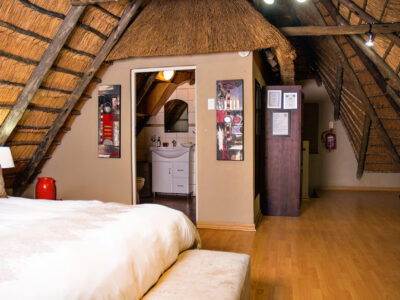 Savuti Holiday Cottage Suite